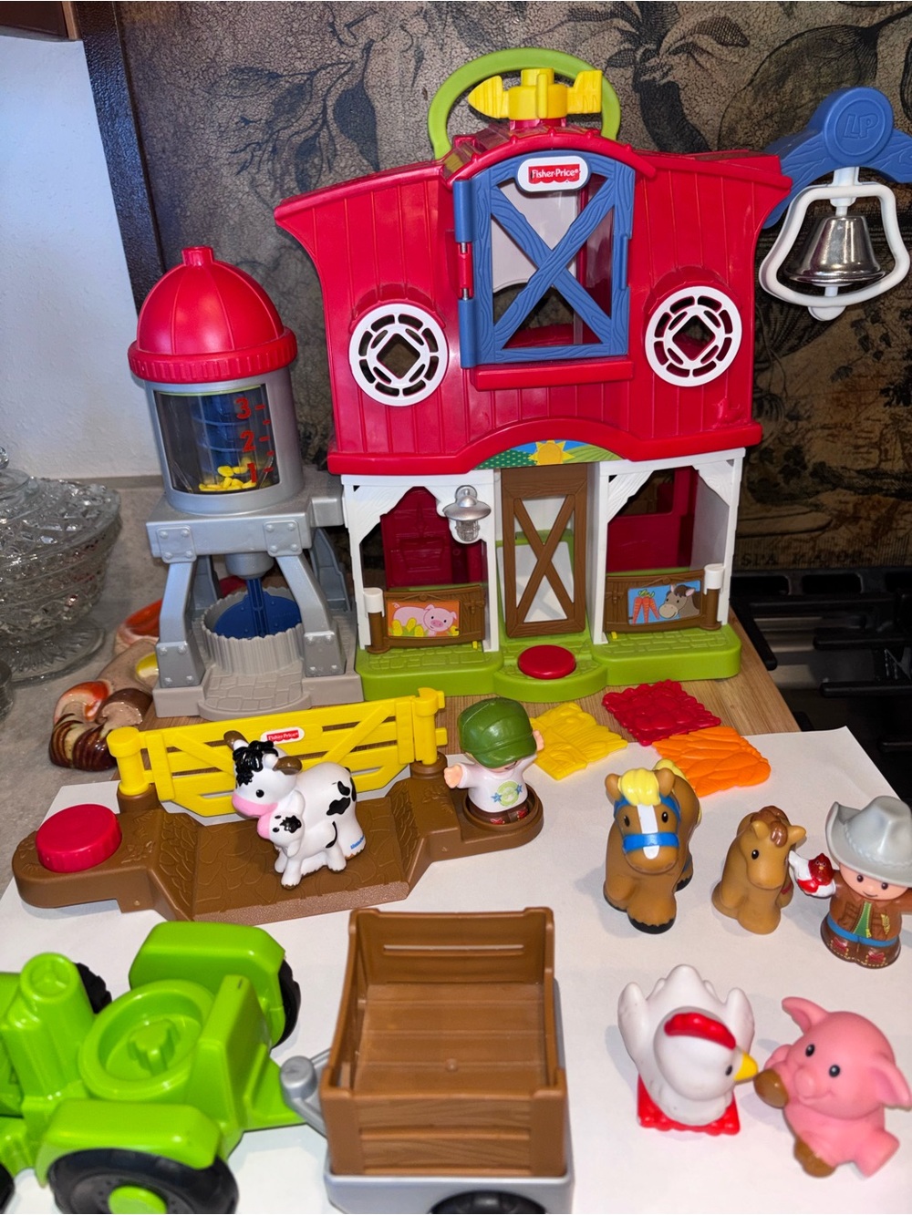 Fisher-Price Little People barnyard set